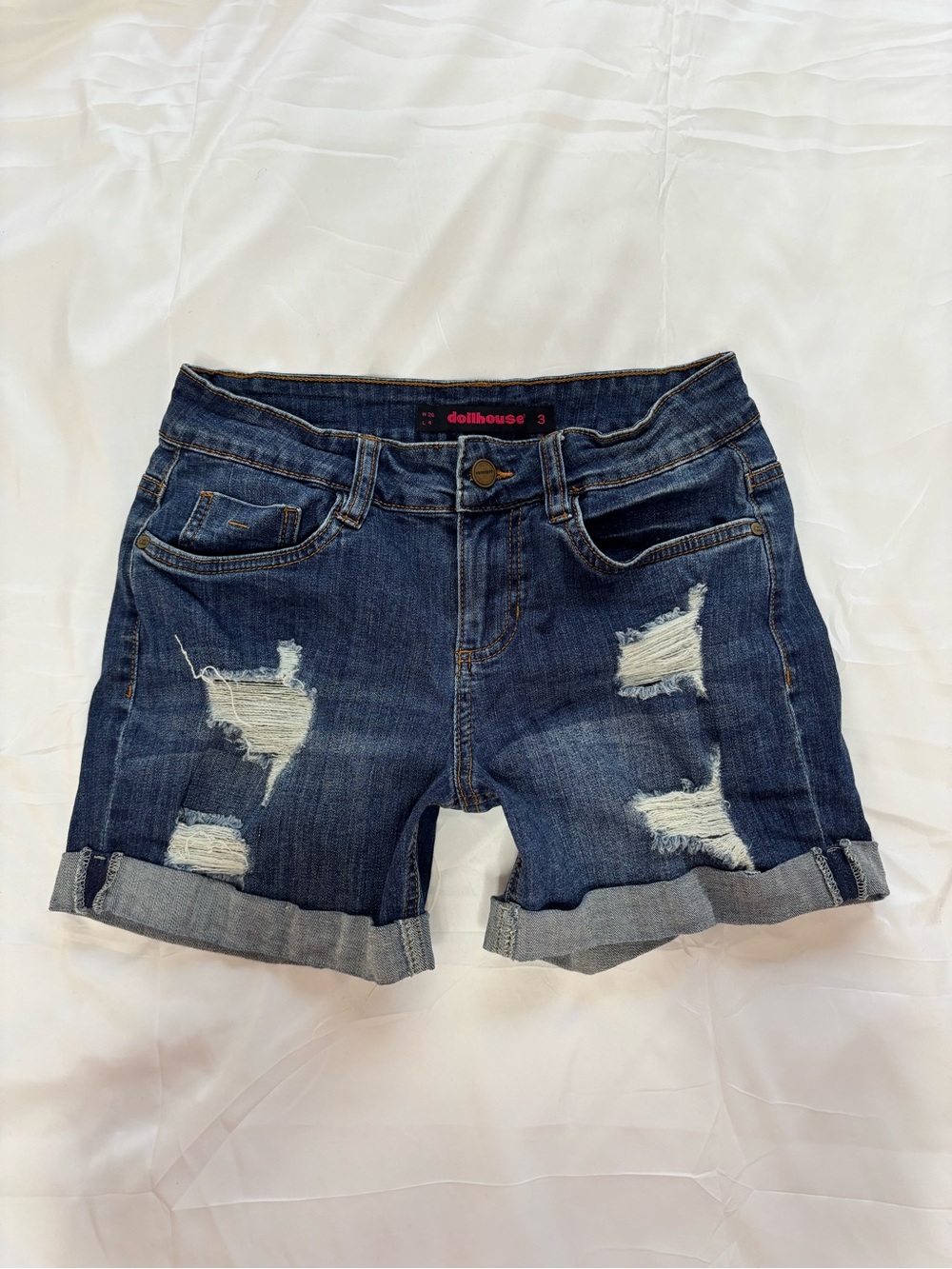 Dollhouse Distressed Cuffed Denim Shorts Size 3 / 26